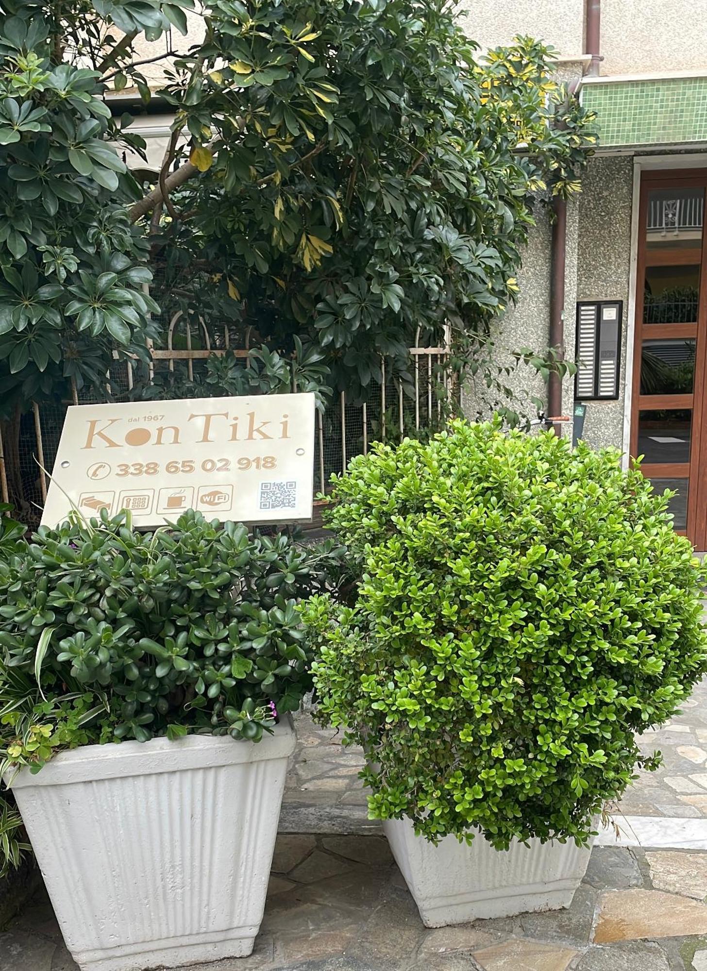 Locanda Kon Tiki Alassio Exterior photo